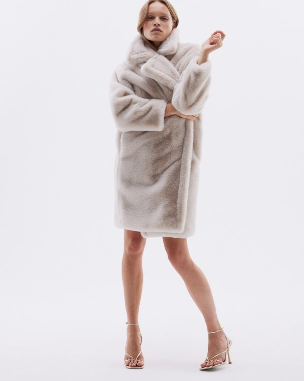 ANNIE WHITE - Image 7
