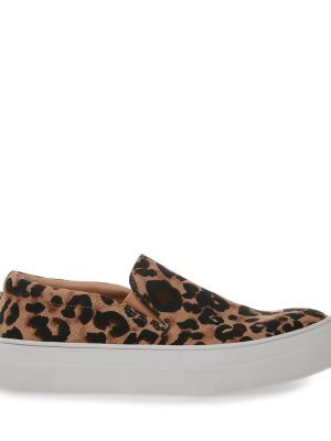GILLS-A LEOPARD - SM REBOOTED