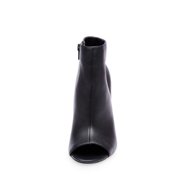KICKING BLACK LEATHER - SM REBOOTED - Image 3
