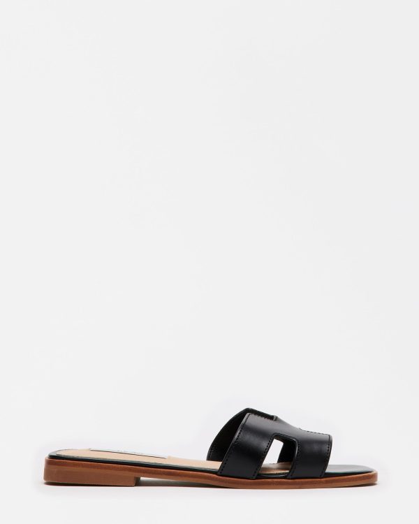 HADYN BLACK LEATHER - SM REBOOTED