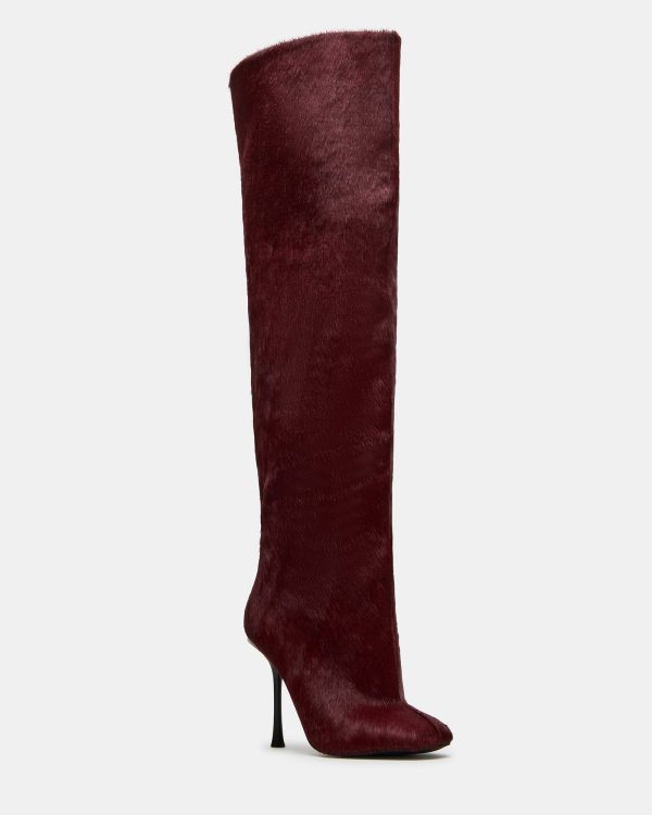ALLURING RED - Image 2