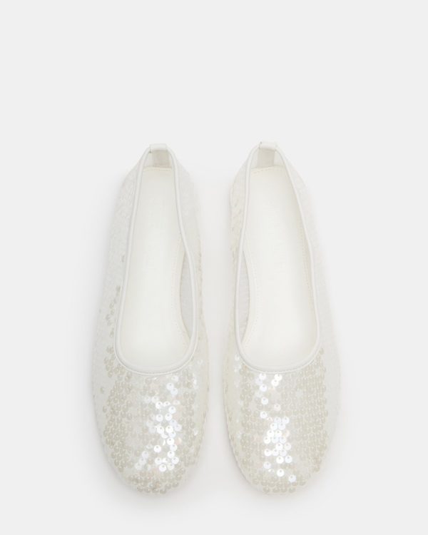 GARCELLE WHITE - Image 4