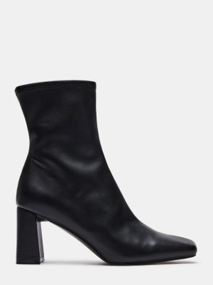 HUSH BLACK