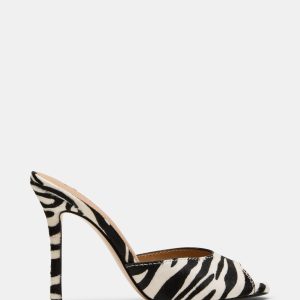 PRIYA ZEBRA