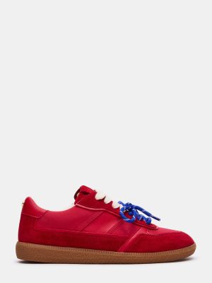 SPORTY RED