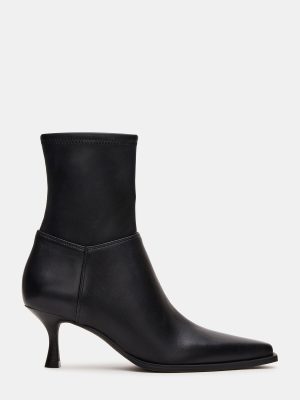 STASIA BLACK