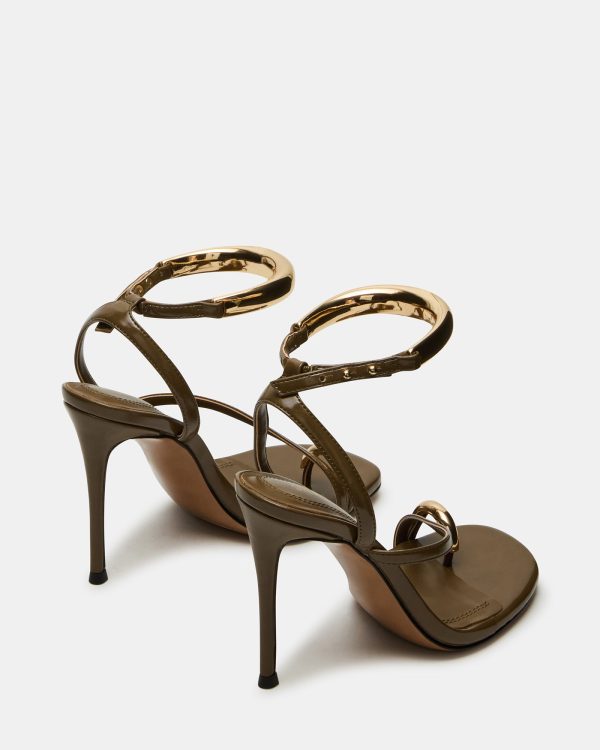 TIA OLIVE - Image 5
